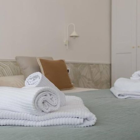 Foscolo 46 - Elegant Family Apartment Trieste Luaran gambar